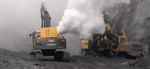 Excavator Emits Blue Smoke - 7 Causes and Solutions