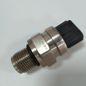 7861-93-1812 KOMATSU PC200-8 High Pressure Sensor (Genuine)