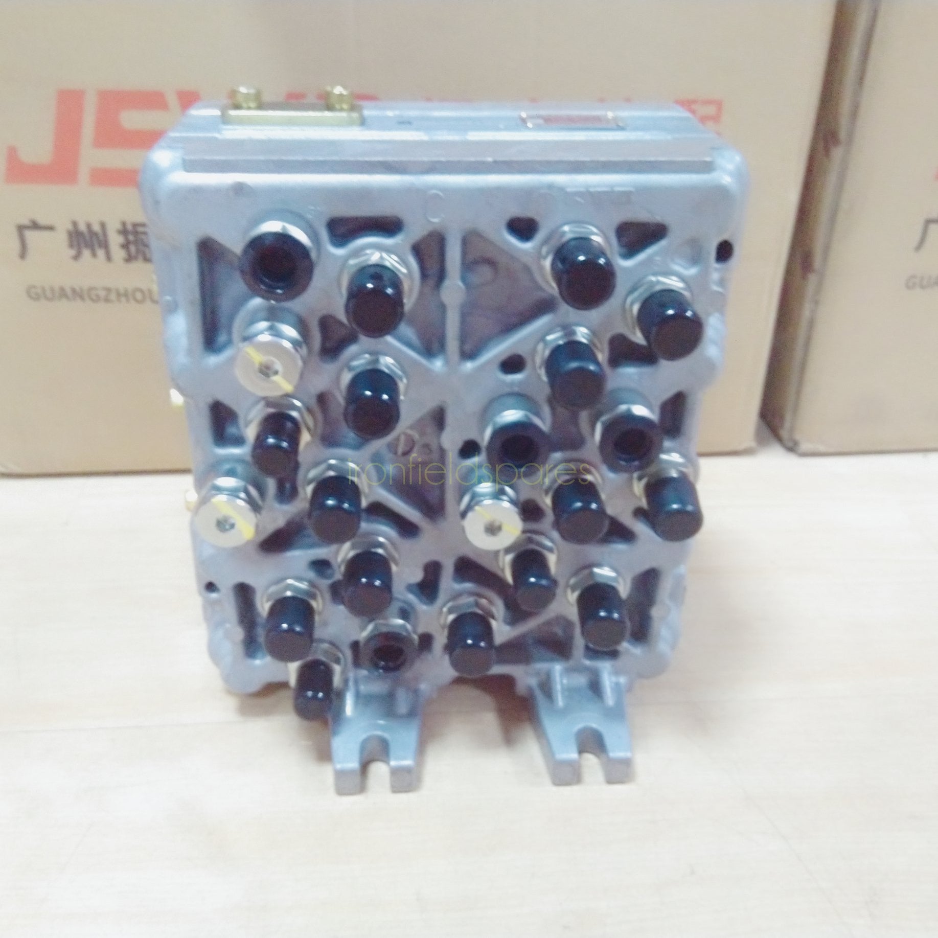 HITACHI SHUTTLE VALVE ZX200 ZAX200 4468336 YA00000543 Japanese Genuine