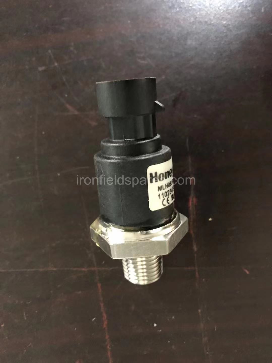 VA32G9010700 KOBELCO SK140-8 Pressure Boost Sensor