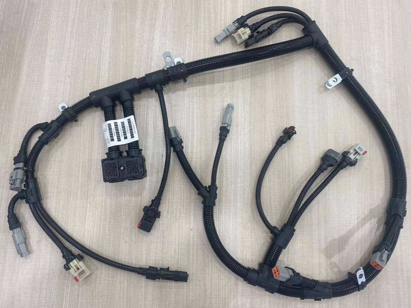 HYUNDAI R335-9 R385-9 ECM Control Wire Harness 4943176 QSL9